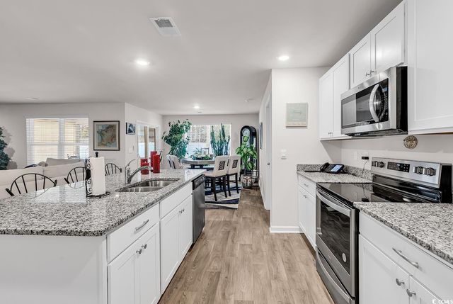 200 Seasons Trace Loop, Longs, SC 29568