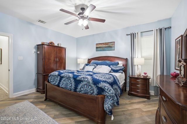 461 Palm Breeze Drive, Ocean Springs, MS 39564