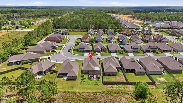 461 Palm Breeze Drive, Ocean Springs, MS 39564