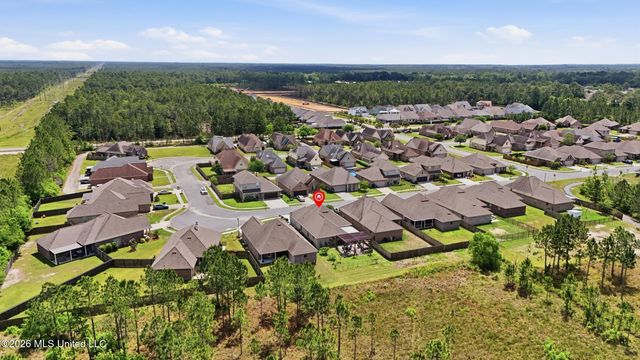 461 Palm Breeze Drive, Ocean Springs, MS 39564
