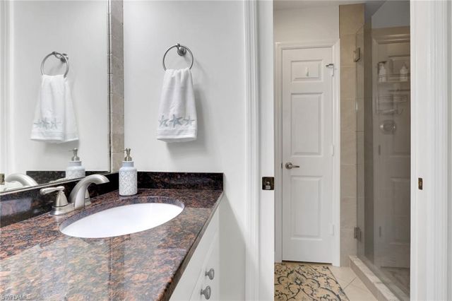 3048 Horizon LN 1103, Naples, FL 34109