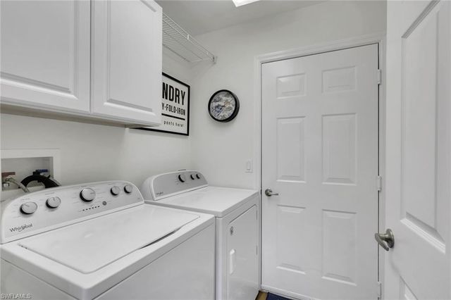 3048 Horizon LN 1103, Naples, FL 34109