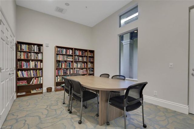 3048 Horizon LN 1103, Naples, FL 34109