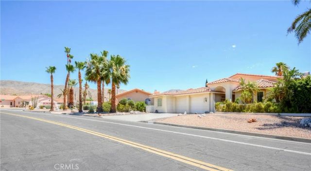 9660 Clubhouse, Desert Hot Springs, CA 92240