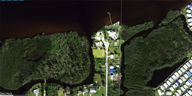 521 Darst AVE, Punta Gorda, FL 33950