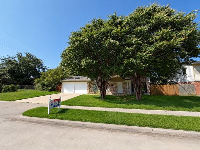 3107 Emily Drive, Mesquite, TX 75150