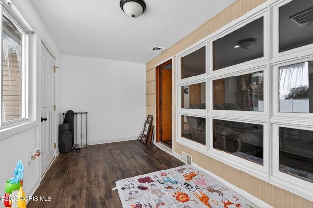 1744 Lora Lane, Defiance, OH 43512