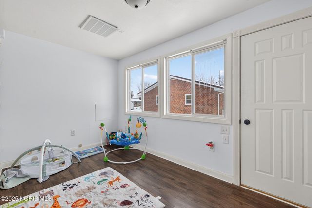 1744 Lora Lane, Defiance, OH 43512