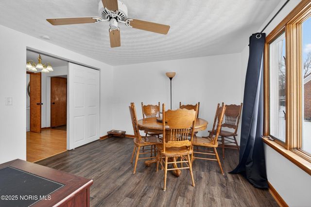 1744 Lora Lane, Defiance, OH 43512