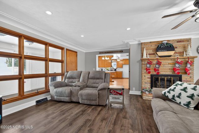 1744 Lora Lane, Defiance, OH 43512