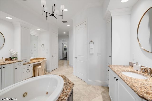 18580 Verona Lago DR, Miromar Lakes, FL 33913