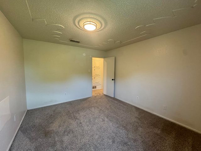 7814 Vernon Avenue, Lubbock, TX 79423