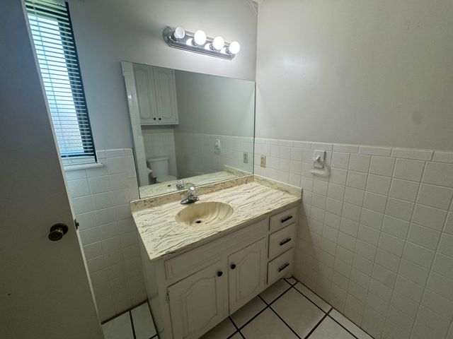 7814 Vernon Avenue, Lubbock, TX 79423