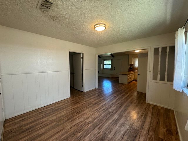 7814 Vernon Avenue, Lubbock, TX 79423