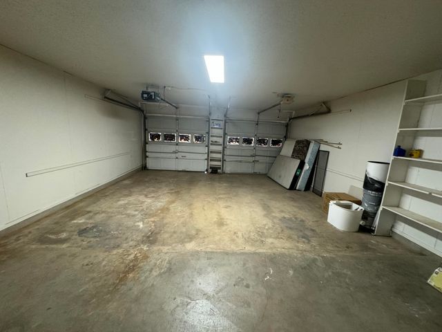 7814 Vernon Avenue, Lubbock, TX 79423