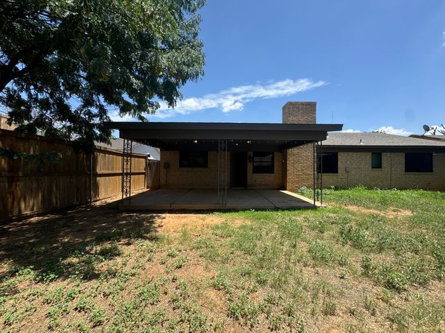 7814 Vernon Avenue, Lubbock, TX 79423