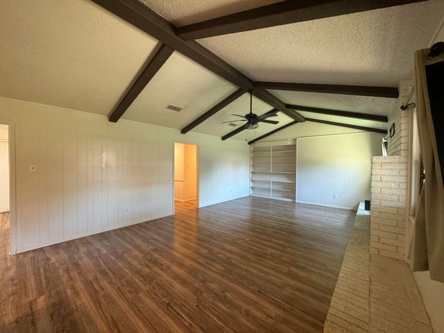7814 Vernon Avenue, Lubbock, TX 79423