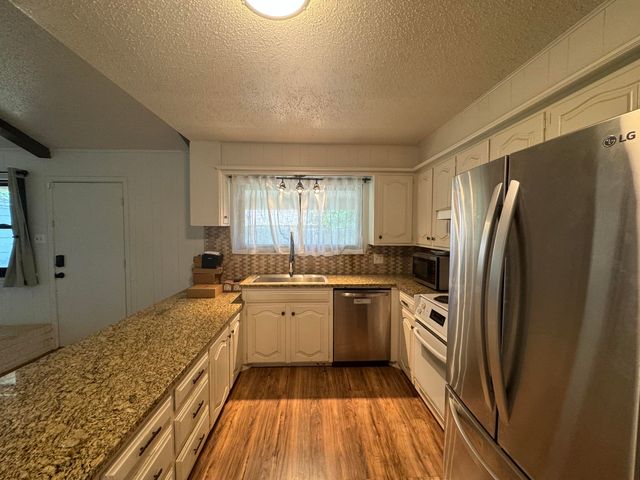 7814 Vernon Avenue, Lubbock, TX 79423
