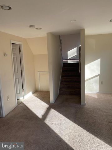 805 AVIS DR, Upper Marlboro, MD 20774