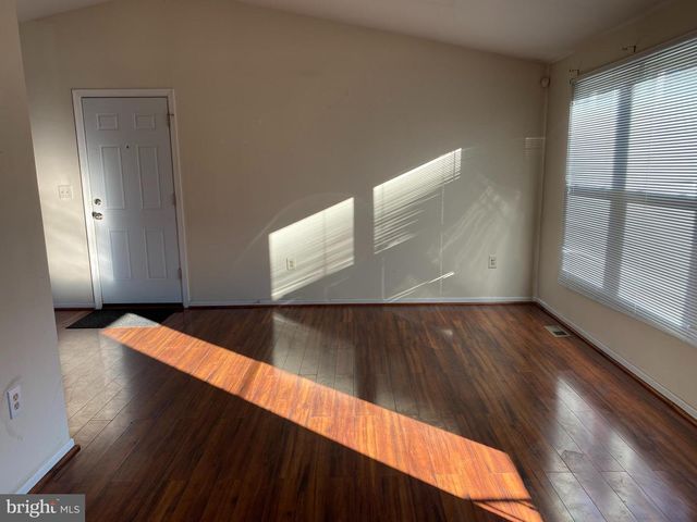 805 AVIS DR, Upper Marlboro, MD 20774