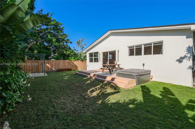 254 NW 43rd Street, Miami, FL 33127