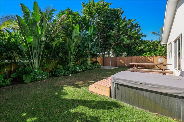 254 NW 43rd Street, Miami, FL 33127