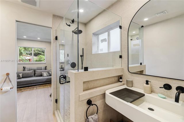 254 NW 43rd Street, Miami, FL 33127