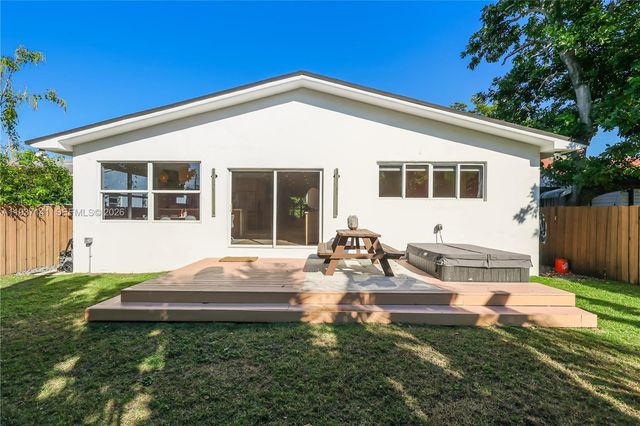 254 NW 43rd Street, Miami, FL 33127