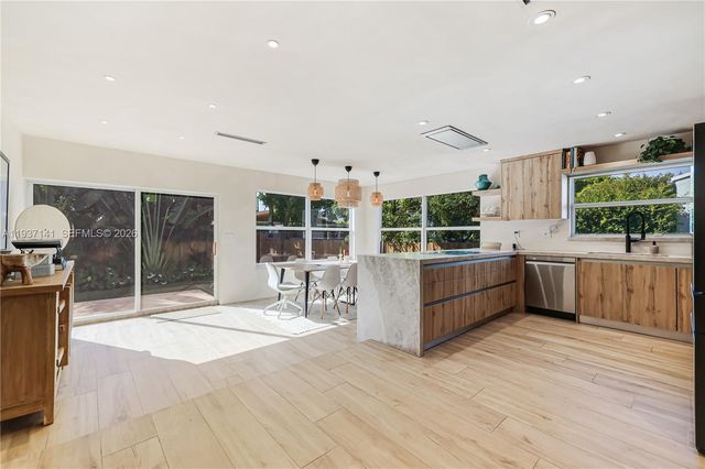 254 NW 43rd Street, Miami, FL 33127