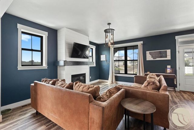 1911 Walter Creek Boulevard, Billings, MT 59101