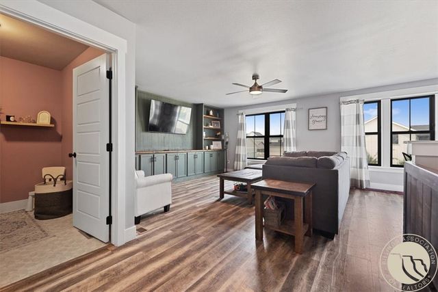 1911 Walter Creek Boulevard, Billings, MT 59101