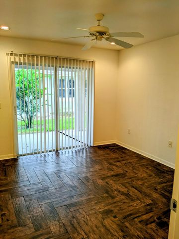 1804 Blue Heron Lane C, Fort Pierce, FL 34982