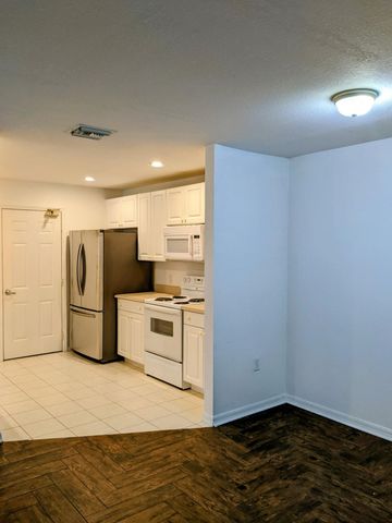 1804 Blue Heron Lane C, Fort Pierce, FL 34982