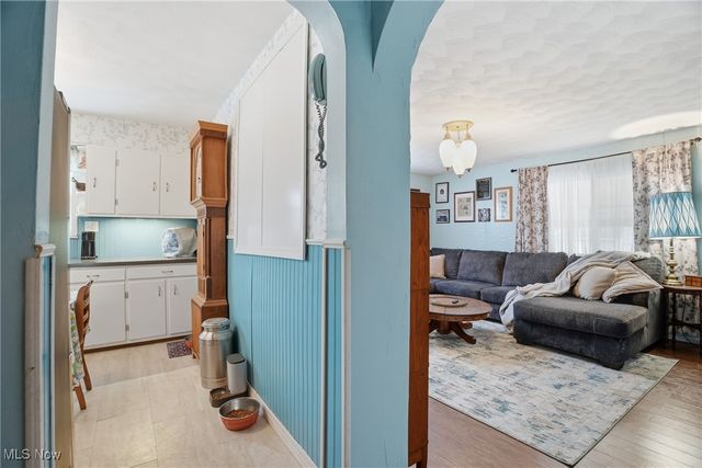 4612 Grand Central Avenue, Vienna, WV 26105