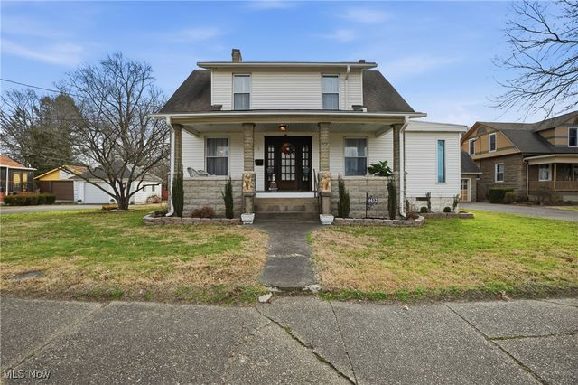 4612 Grand Central Avenue, Vienna, WV 26105