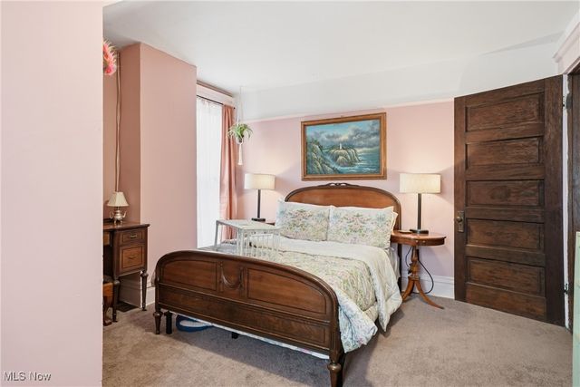 4612 Grand Central Avenue, Vienna, WV 26105