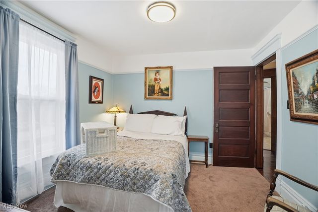 4612 Grand Central Avenue, Vienna, WV 26105