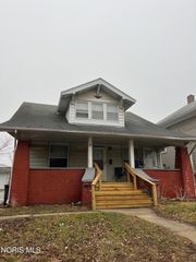 2052 South Avenue, Toledo, OH 43609