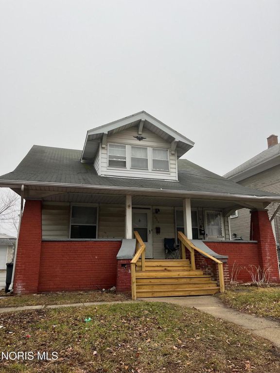 2052 South Avenue, Toledo, OH 43609