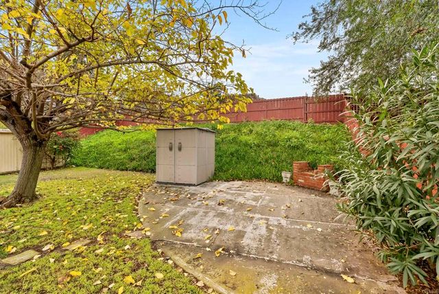 6827 Harvala St, San Diego, CA 92115