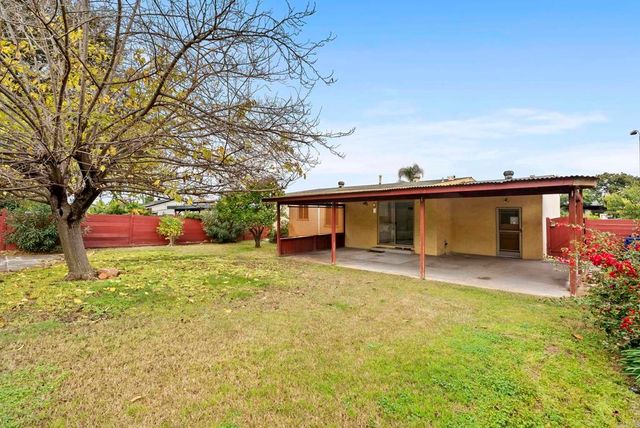 6827 Harvala St, San Diego, CA 92115