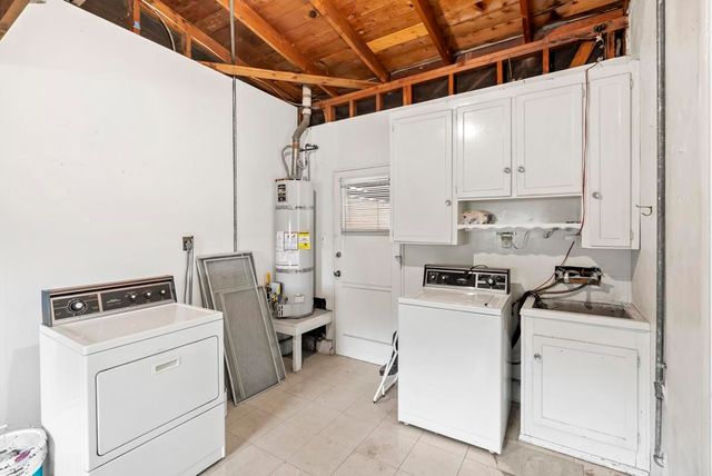 6827 Harvala St, San Diego, CA 92115