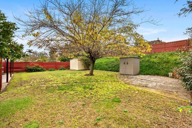 6827 Harvala St, San Diego, CA 92115