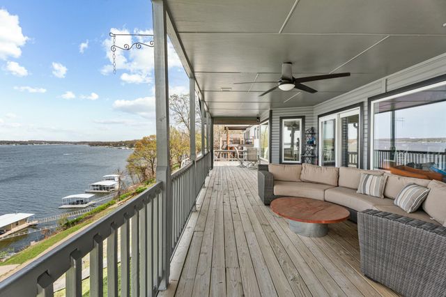 59730 E 317 Road, Grove, OK 74344