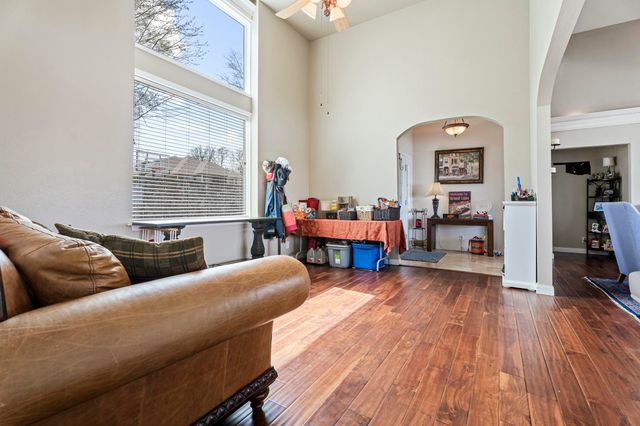 59730 E 317 Road, Grove, OK 74344