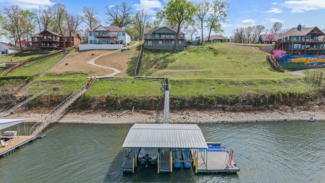 59730 E 317 Road, Grove, OK 74344