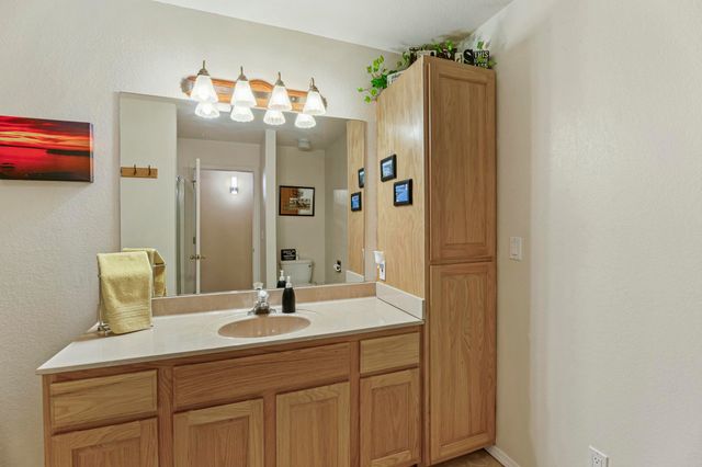 59730 E 317 Road, Grove, OK 74344