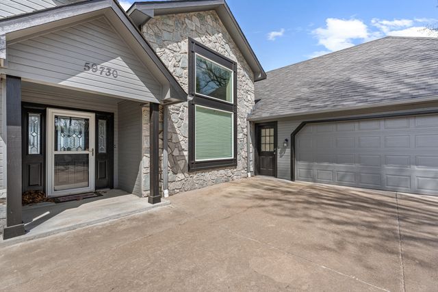 59730 E 317 Road, Grove, OK 74344