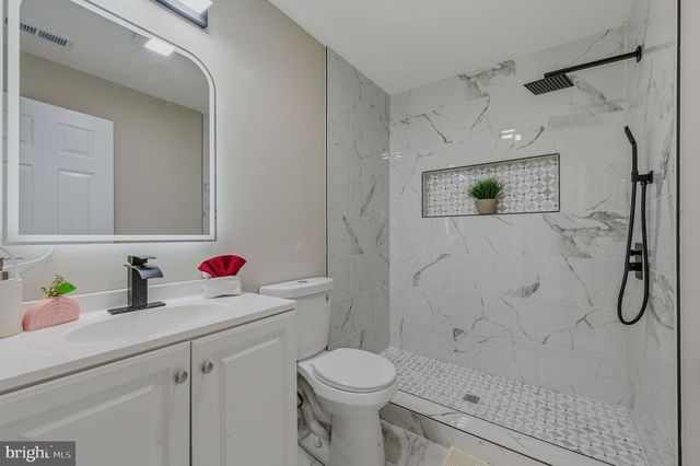 109 E 40TH ST, Wilmington, DE 19802