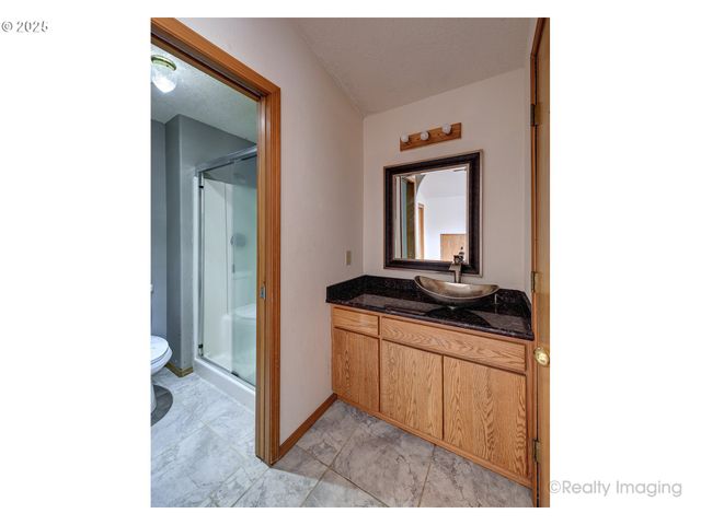 3012 Se 157TH Ave, Portland, OR 97236